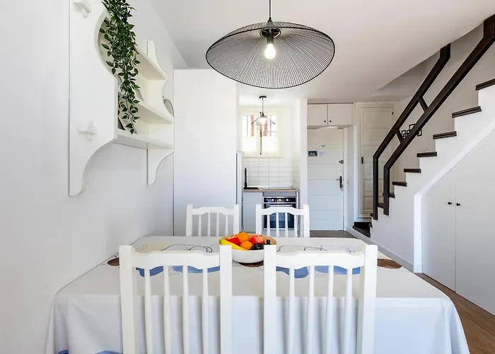 394 Renovated Duplex Parque Santiago II