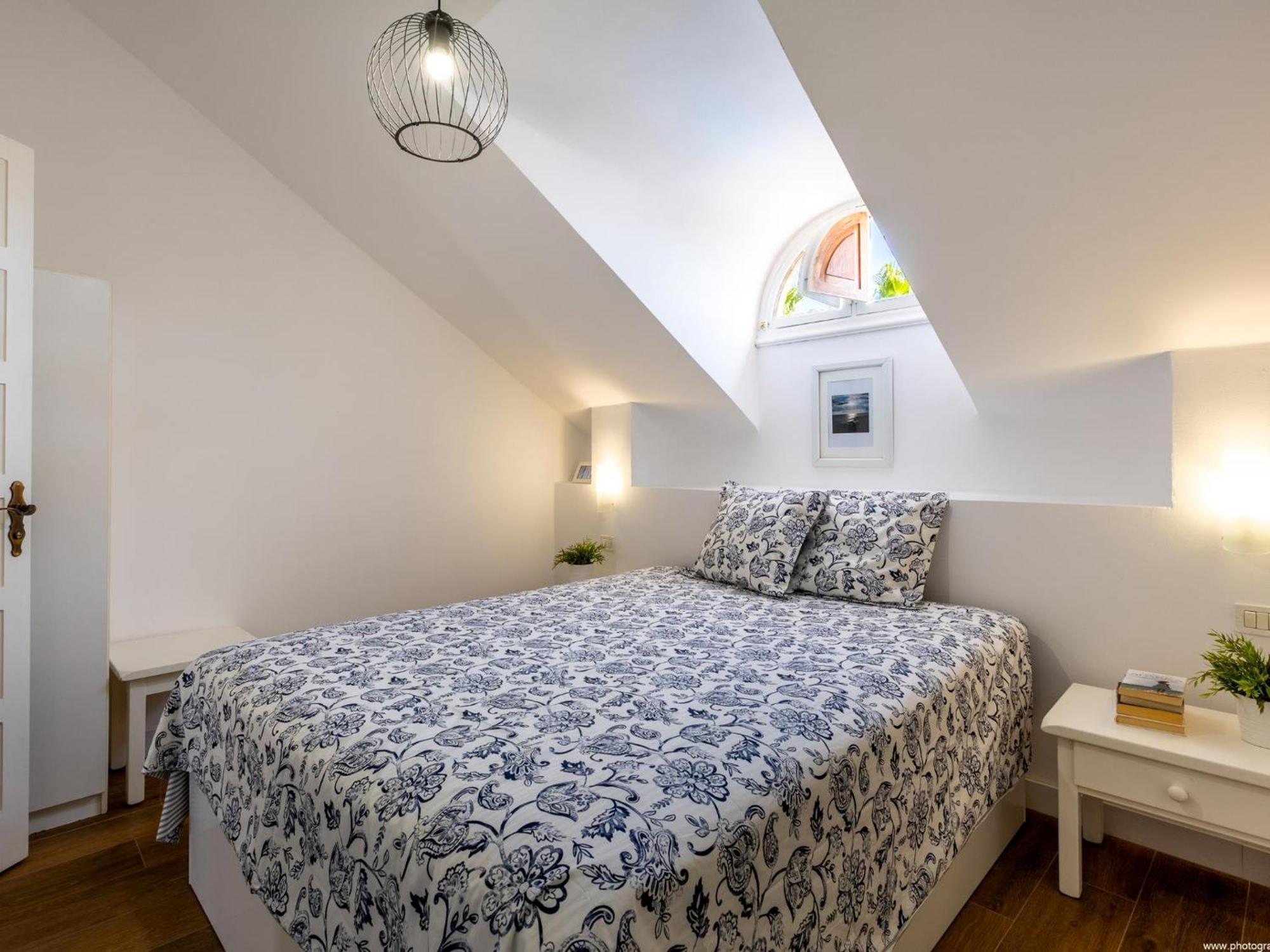 394 Renovated Duplex Parque Santiago Ii Apartment