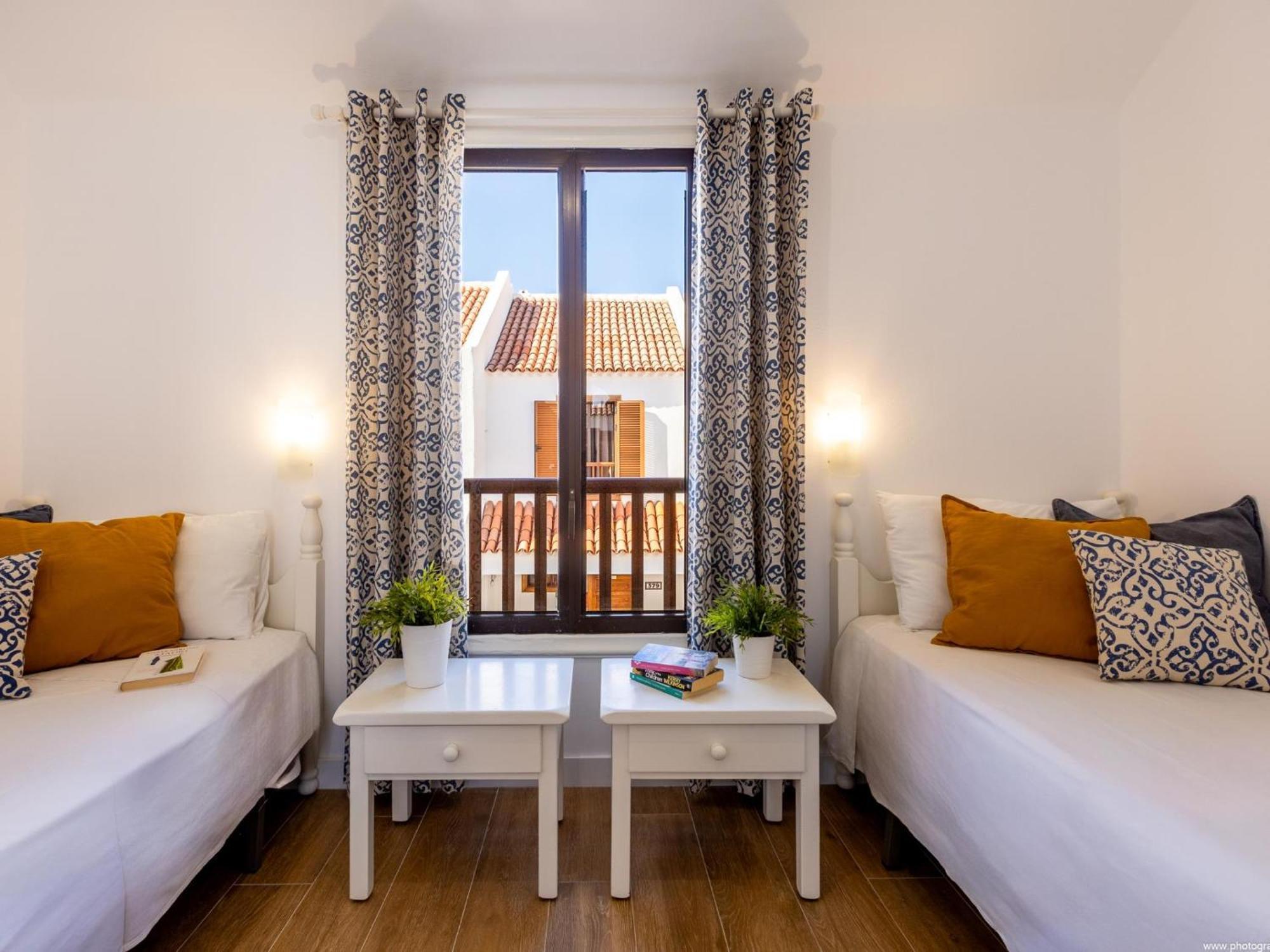 Apartment 394 Renovated Duplex Parque Santiago Ii