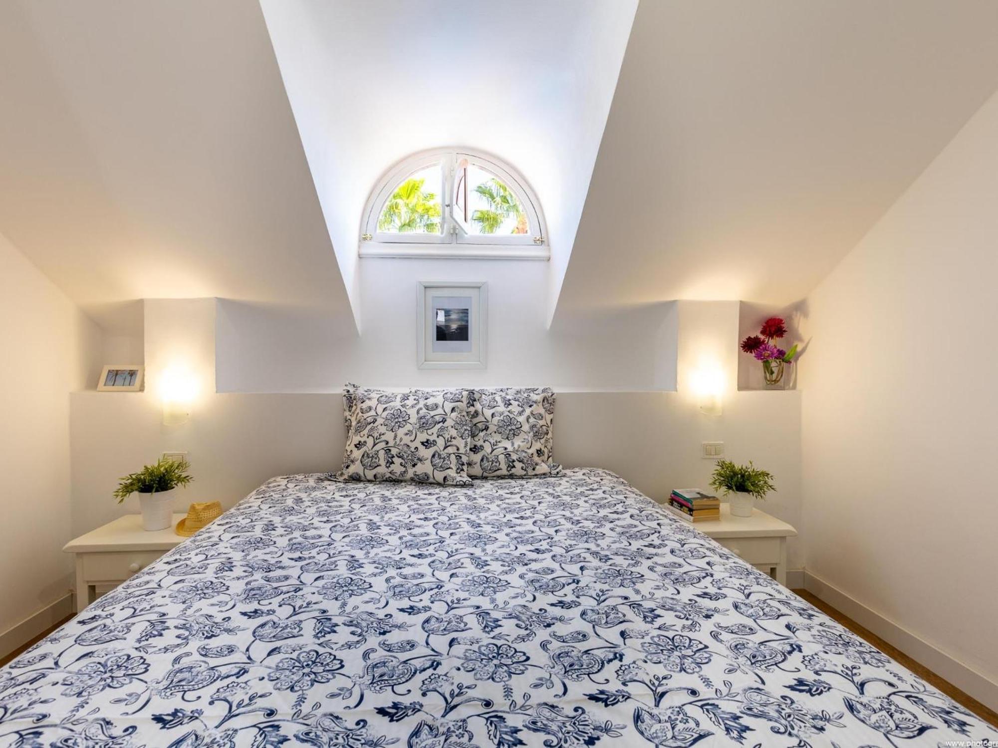 Apartment 394 Renovated Duplex Parque Santiago Ii