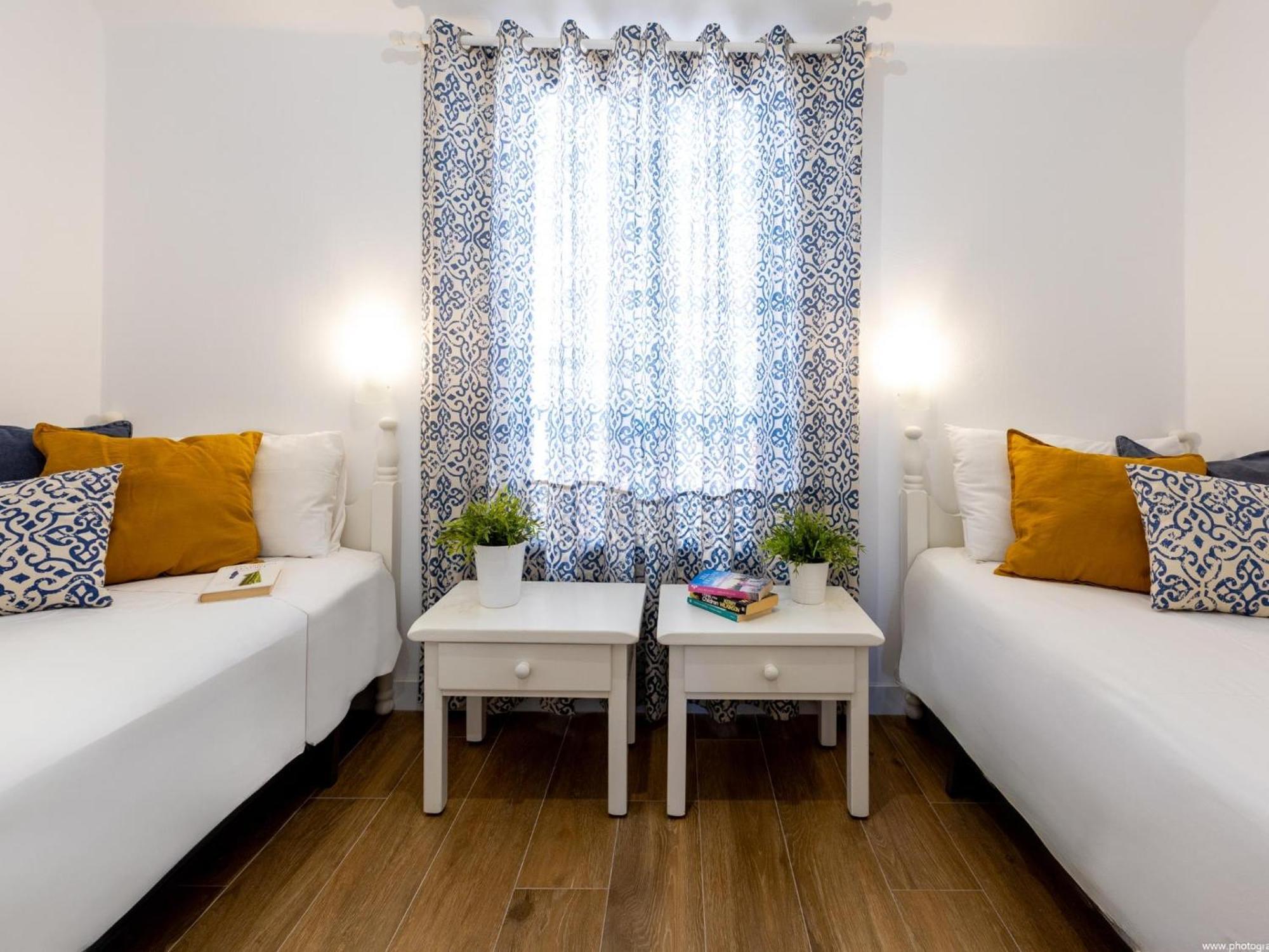 394 Renovated Duplex Parque Santiago Ii